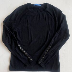 J McLaughlin Black Crewneck L/S Cotton & Modal Sweater Gold Buttons Size Small